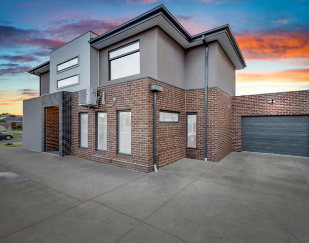 1/12 Parkwood Court, Deer Park VIC 3023