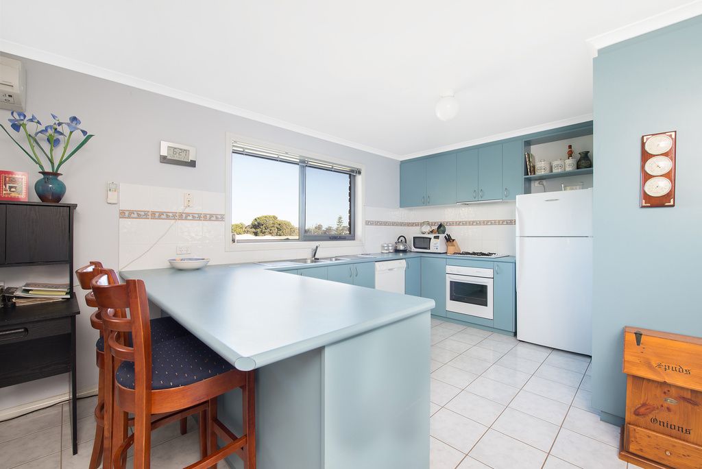 6/28-30 Moore Street, Apollo Bay VIC 3233, Image 1