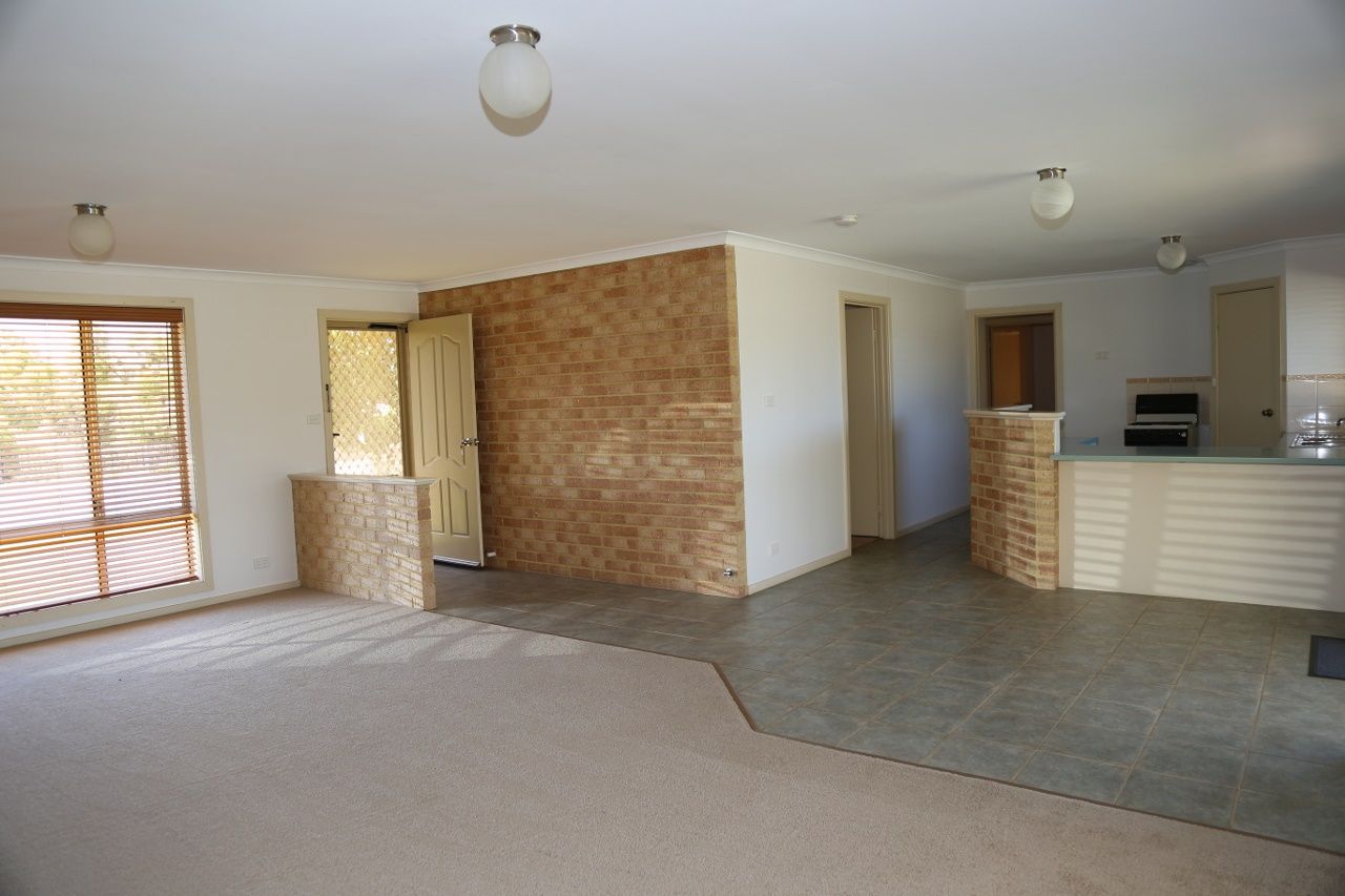 30 Leake Street, Esperance WA 6450, Image 2