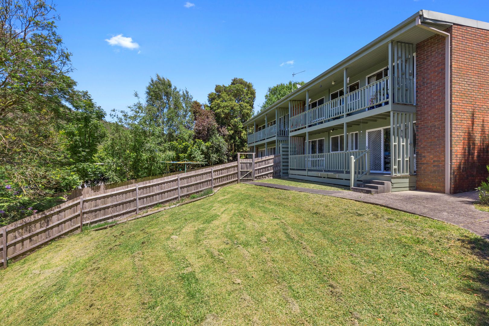 15 Brisbane Hill Road, Warburton VIC 3799, Image 1