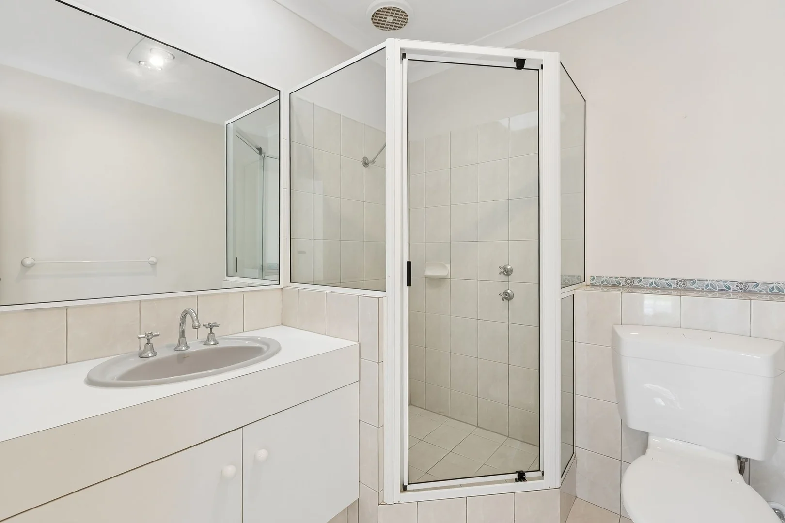 Additional image 17 of 4/5 Spyglass Grove, Connolly WA 6027