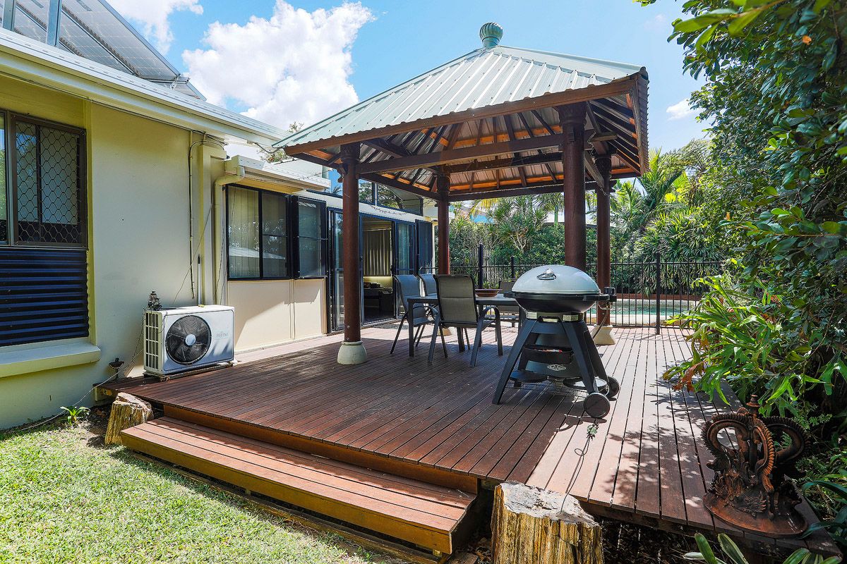 4 Greta Court, Beaconsfield QLD 4740, Image 2