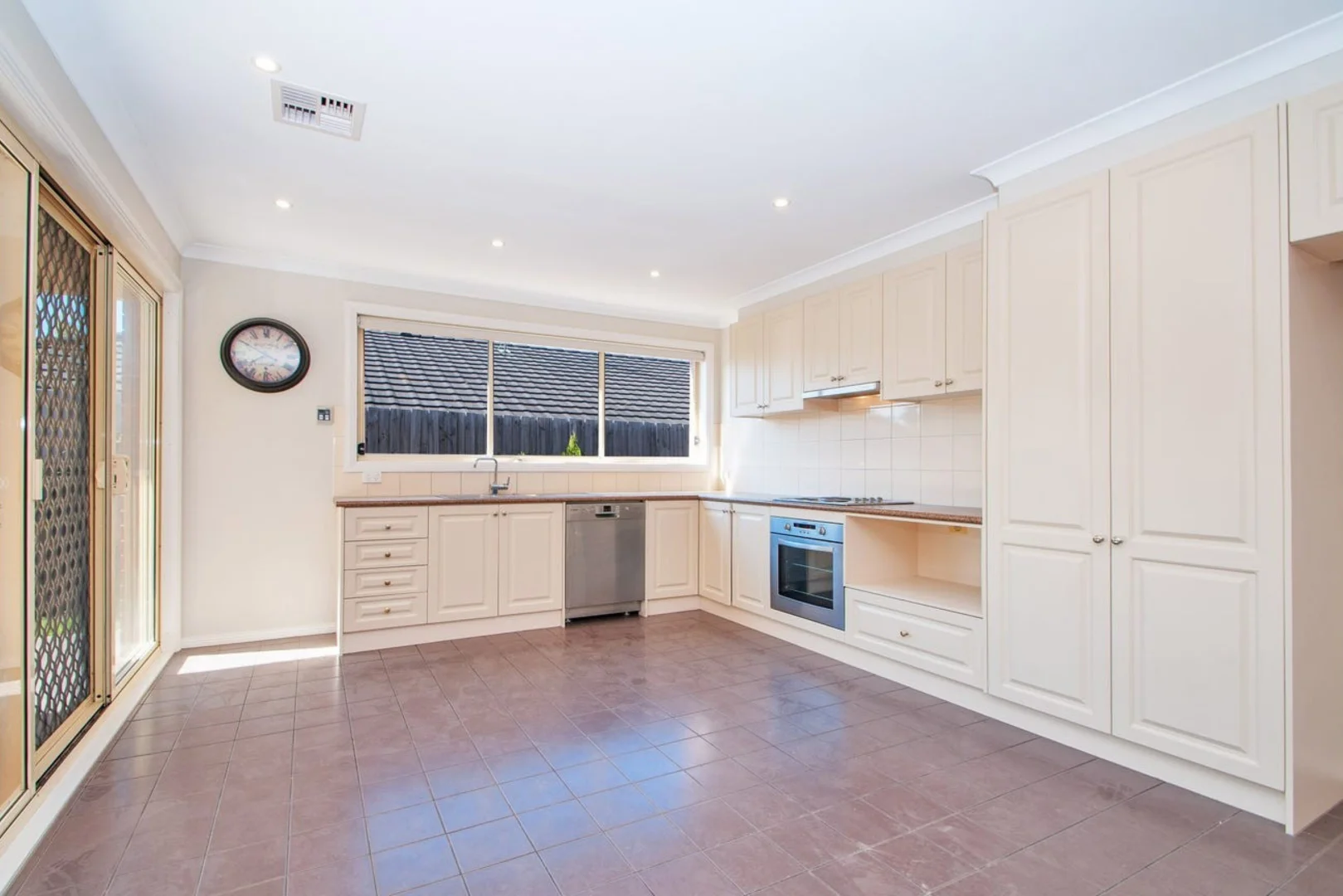 Additional image 6 of 34 Tudor Drive, Mooroolbark VIC 3138