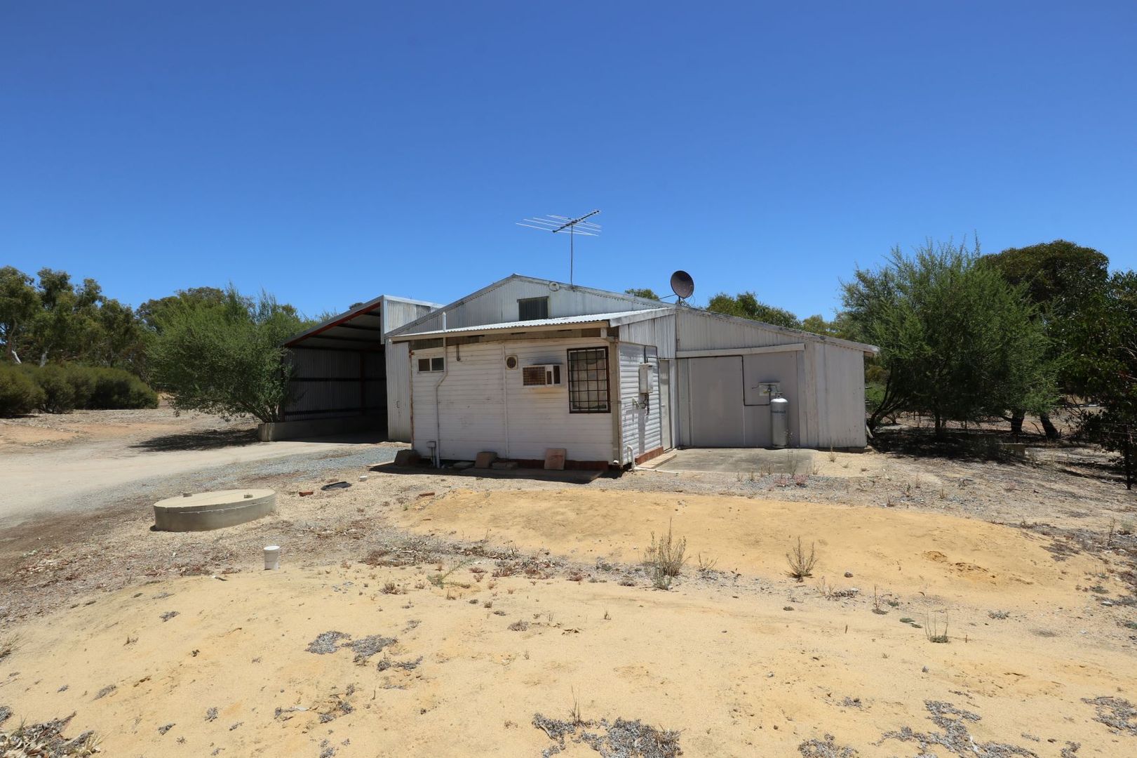 52 Lefroy Street, Narrogin WA 6312 House for Sale 320,000