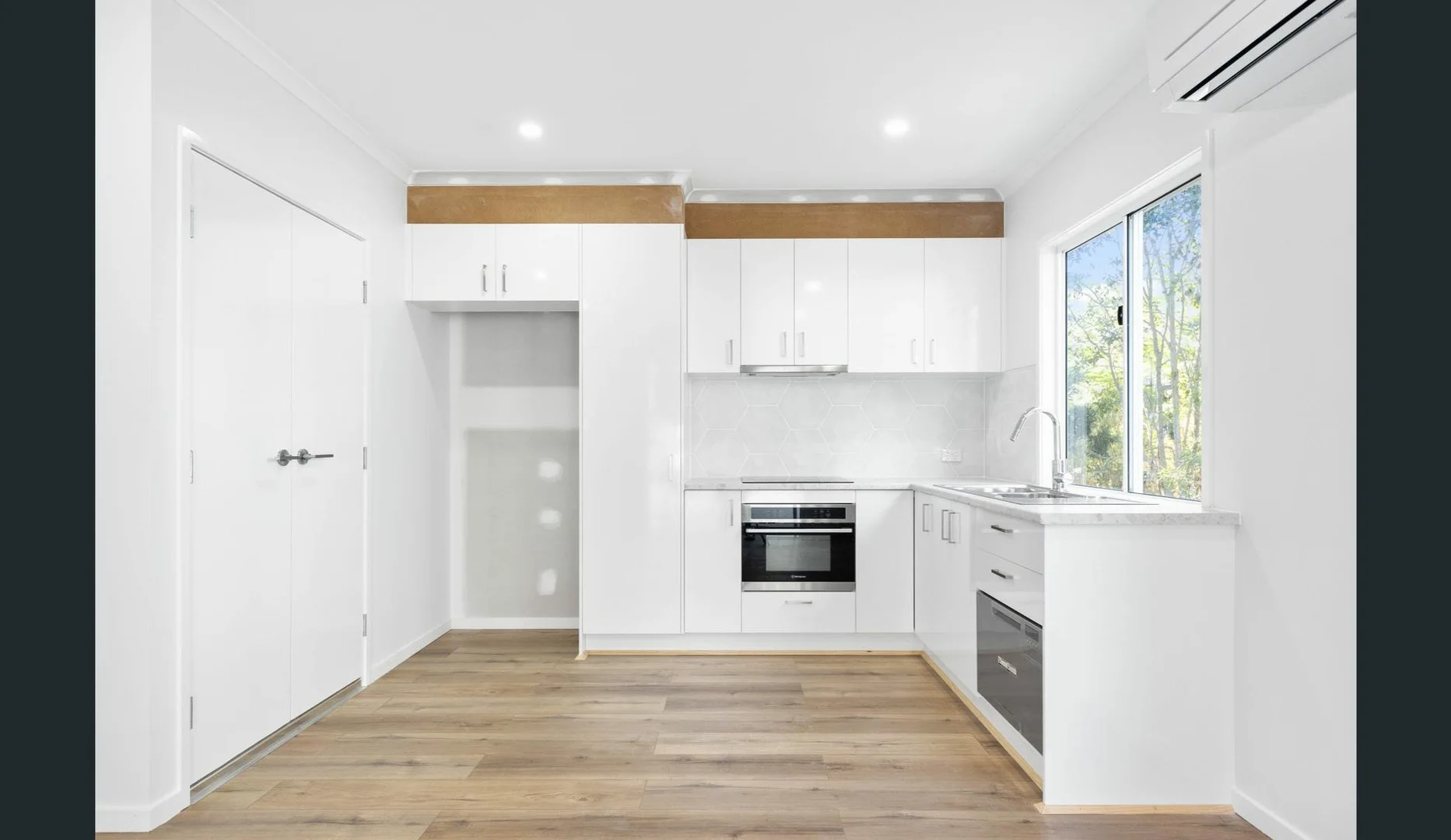 Additional image 11 of 152 Highland Terrace, St Lucia QLD 4067