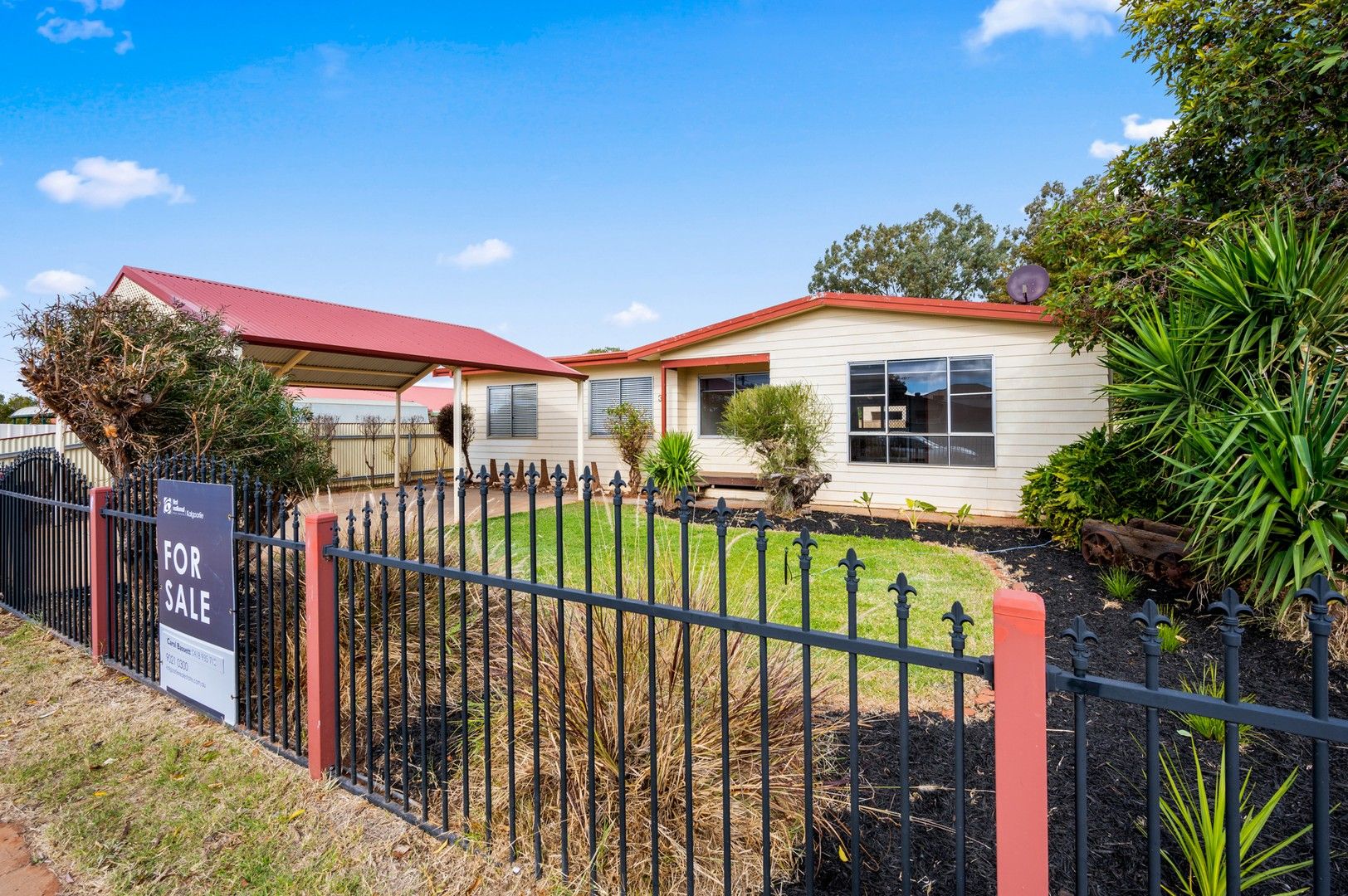 3 bedrooms House in 37 Hawkins Street WEST LAMINGTON WA, 6430