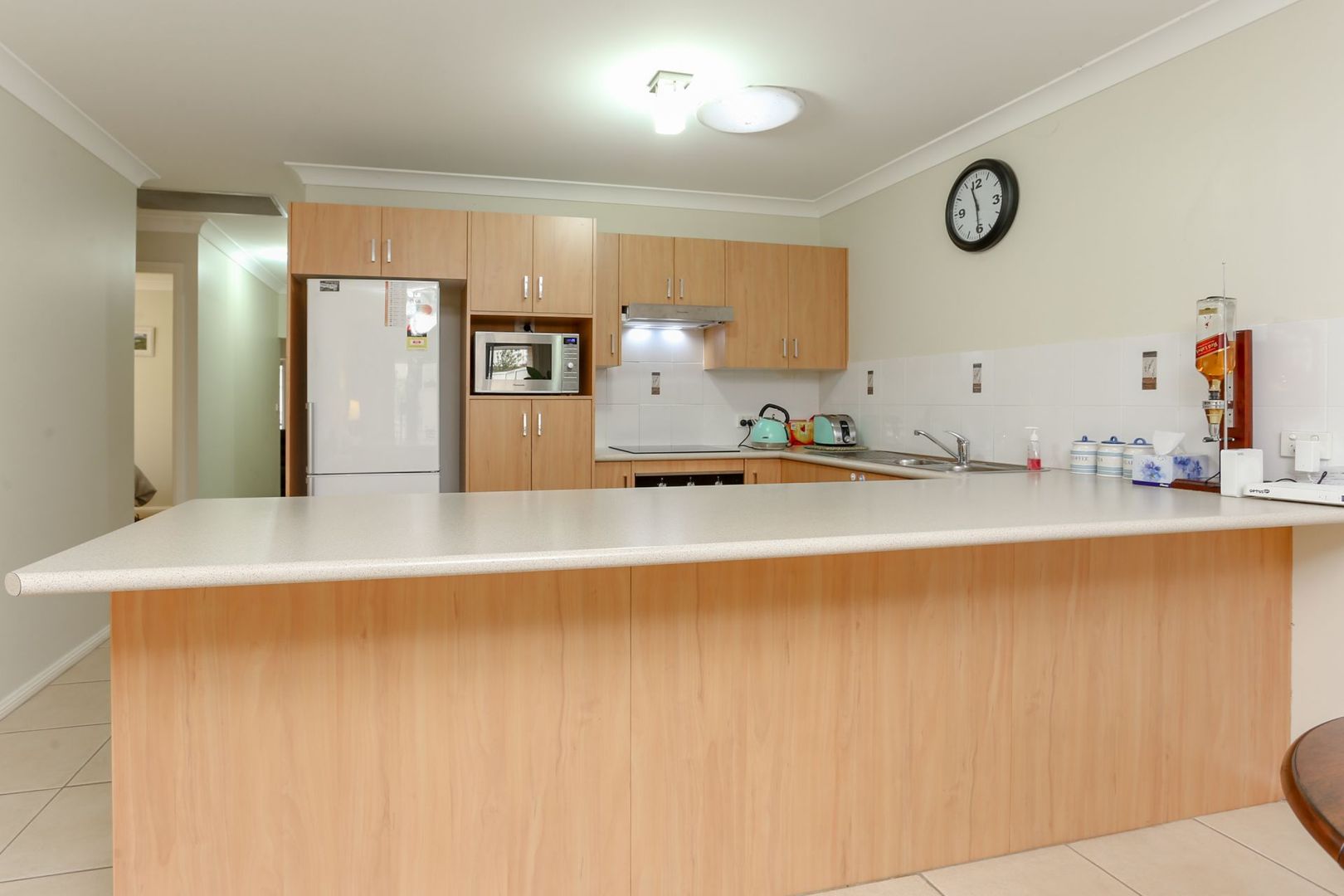 2/163 Gardner Circuit, Singleton NSW 2330, Image 2