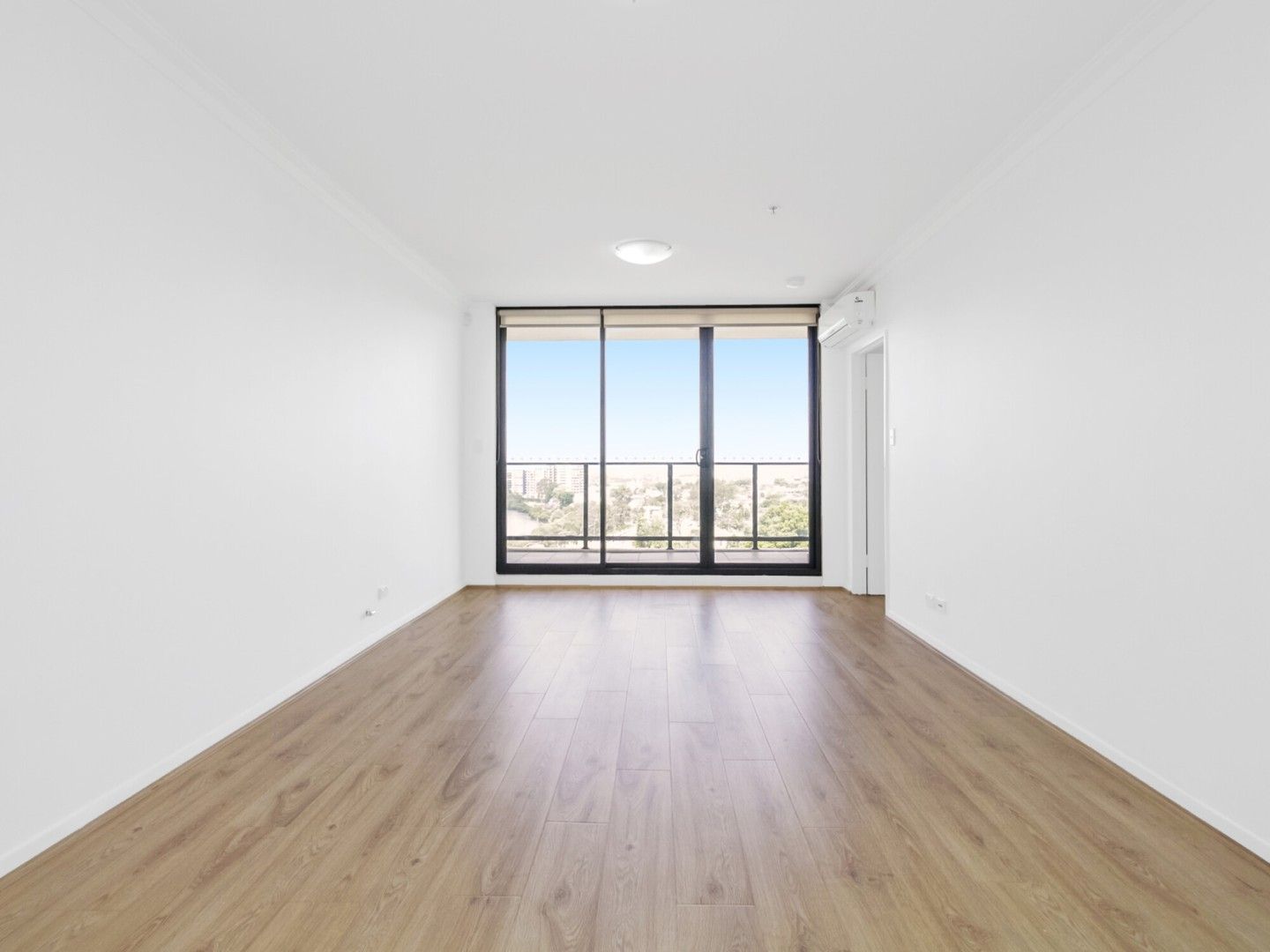 2 bedrooms Apartment / Unit / Flat in 99/109-113 George Street PARRAMATTA NSW, 2150