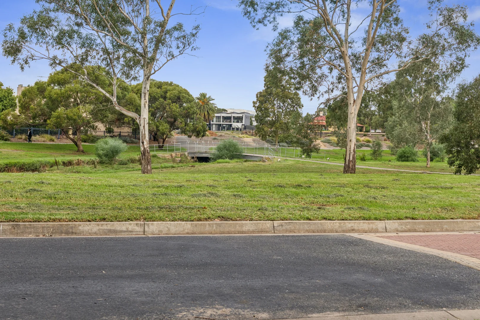 Additional image 26 of 4 Victoria Court, Mawson Lakes SA 5095