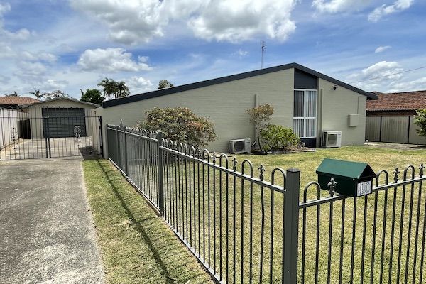 4 bedrooms House in 40 Tudawali Crescent KARIONG NSW, 2250