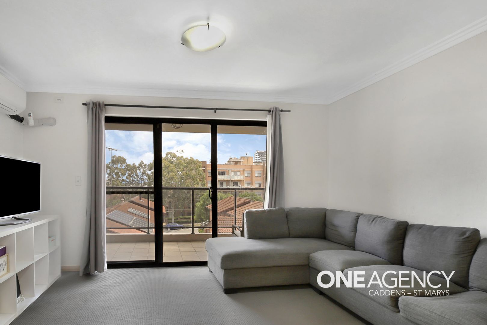 18/8-14 Oxford Street, Blacktown NSW 2148, Image 2