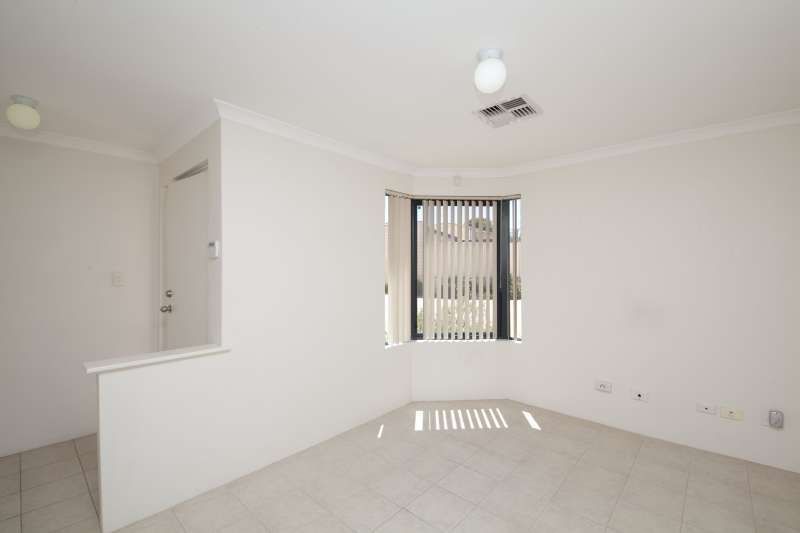 4/24 Bonito Place, Yangebup WA 6164, Image 1