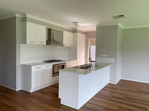 Additional image 6 of 8 Buller St, Weir Views VIC 3338