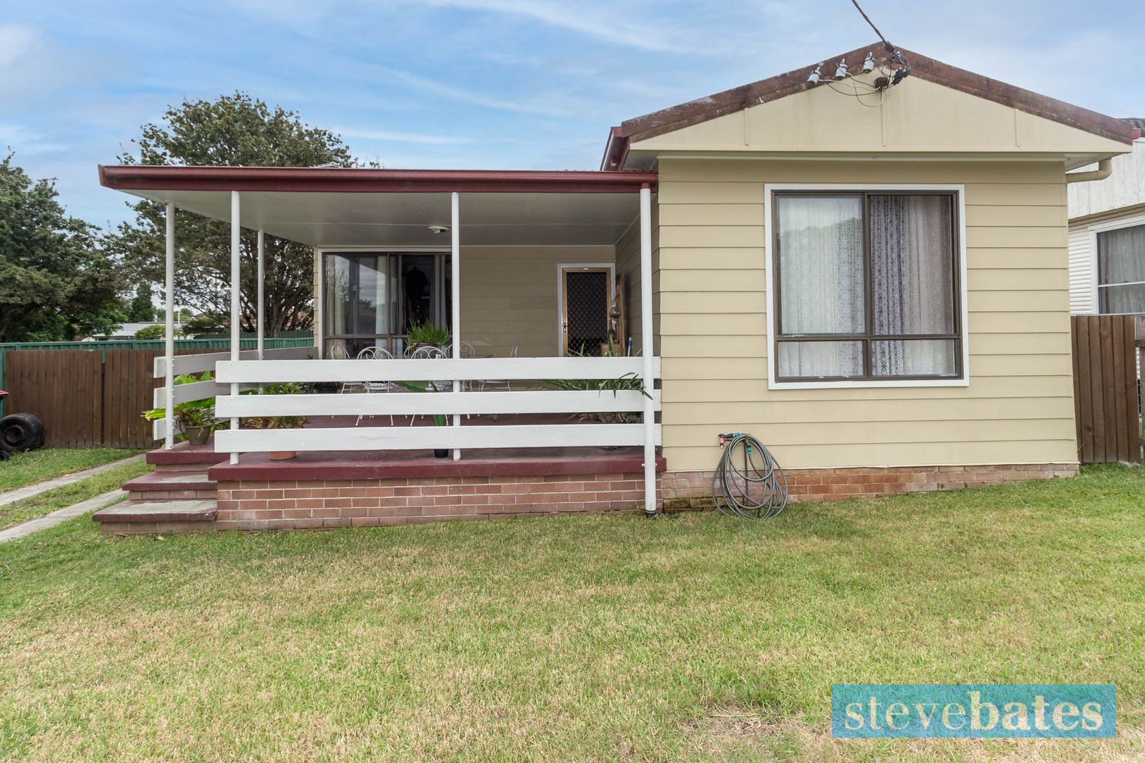 1 Morgan Crescent, Raymond Terrace NSW 2324