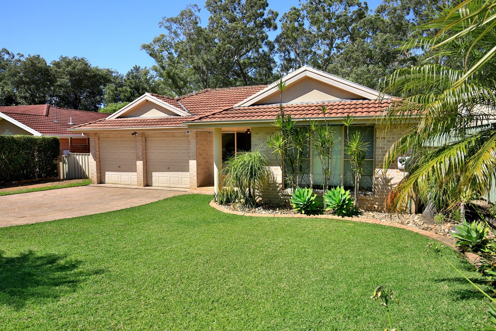 12 Magnolia Grove, Bomaderry NSW 2541, Image 0