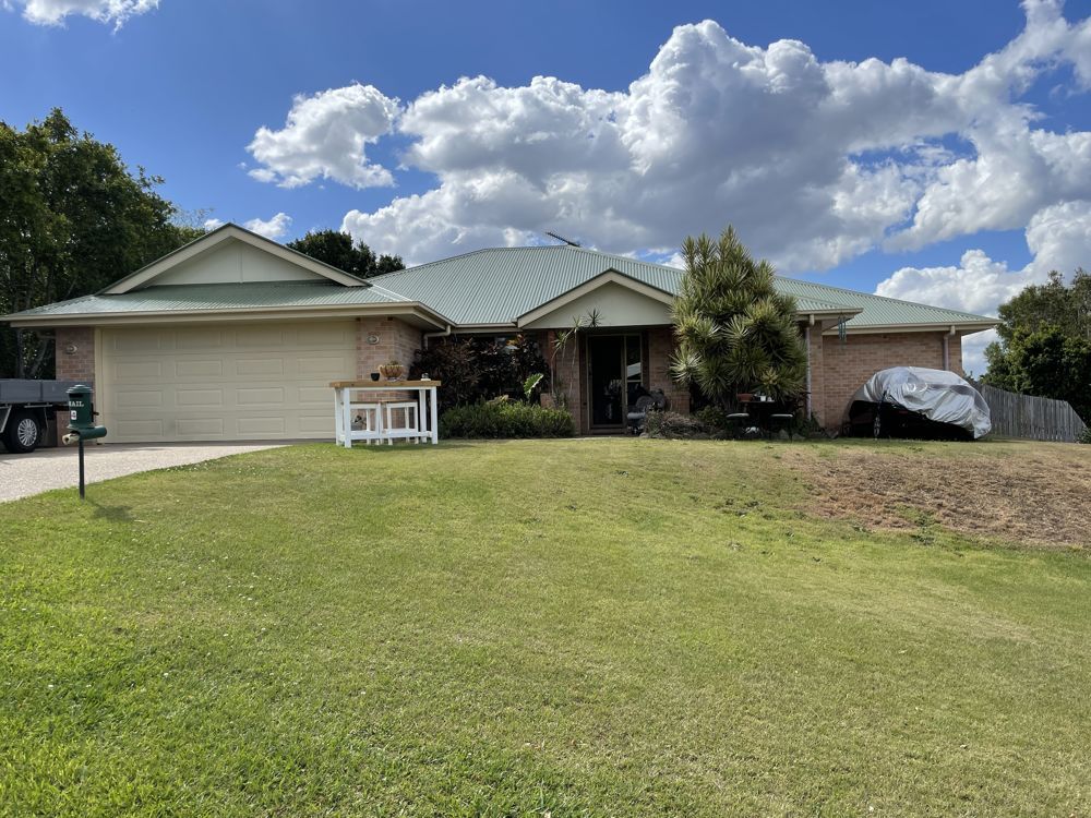 4 Oxley Court, Southside QLD 4570, Image 0