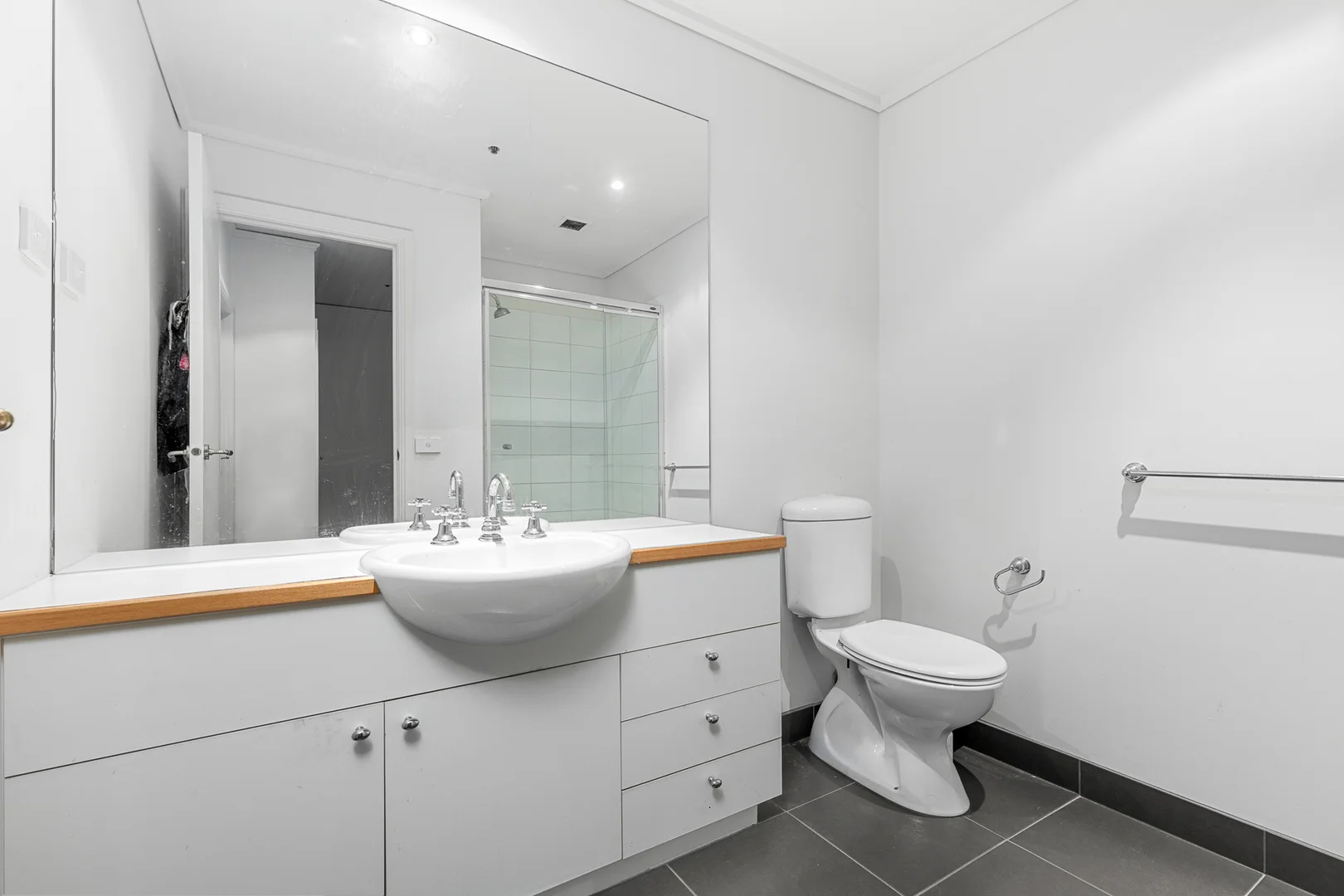 Additional image 5 of 228/63 Spencer St, Docklands VIC 3008