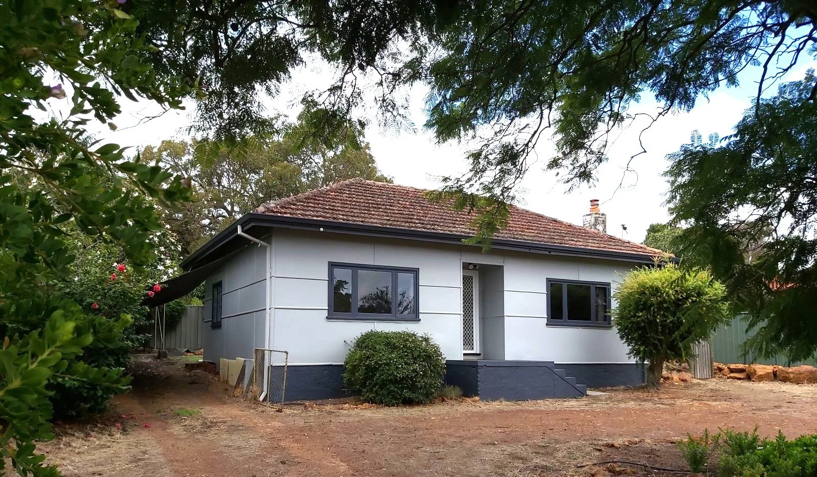 16 Poets Lane, Kalamunda WA 6076