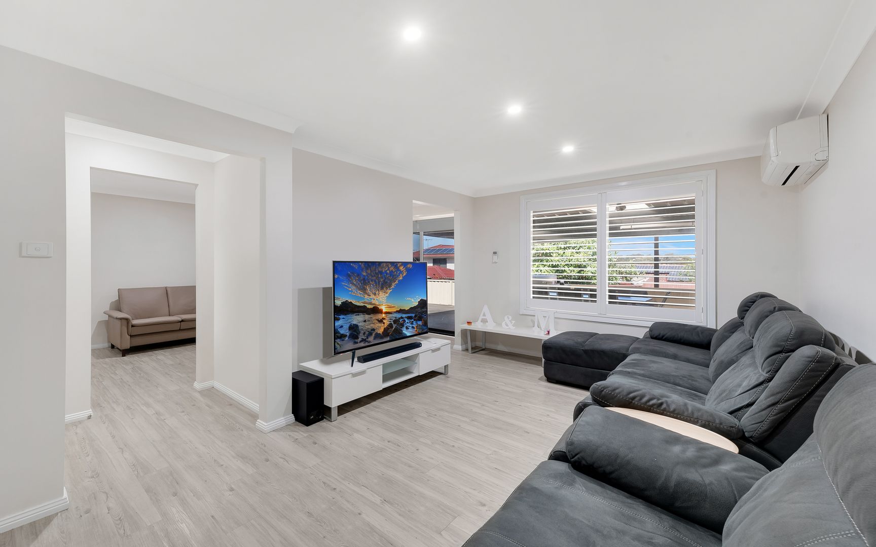 2E Eschol Park Drive, Eschol Park NSW 2558, Image 2