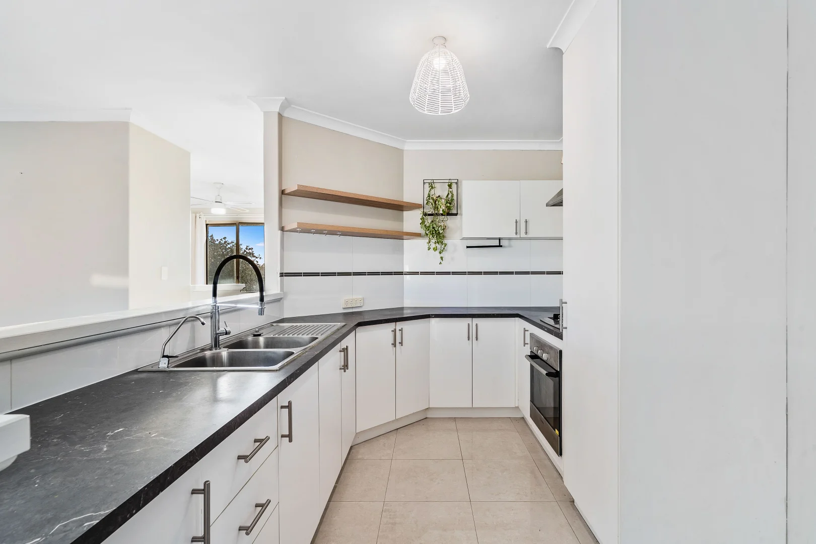 Additional image 2 of 5A Honeysuckle Ramble, Halls Head WA 6210