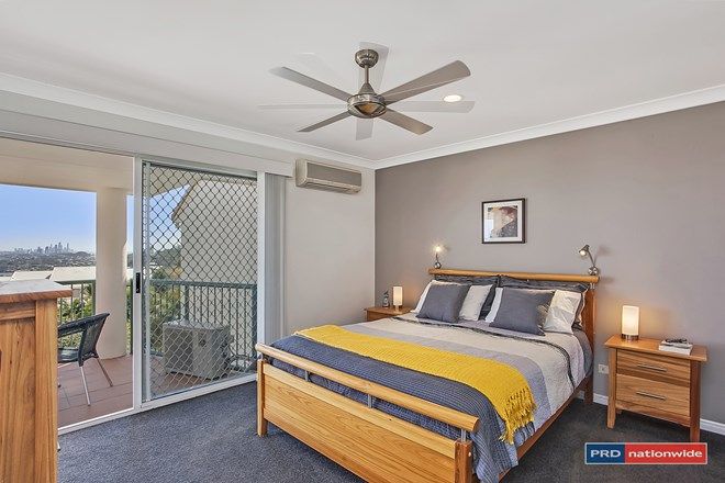 Picture of 32 Vantage Point Drive, BURLEIGH HEADS QLD 4220