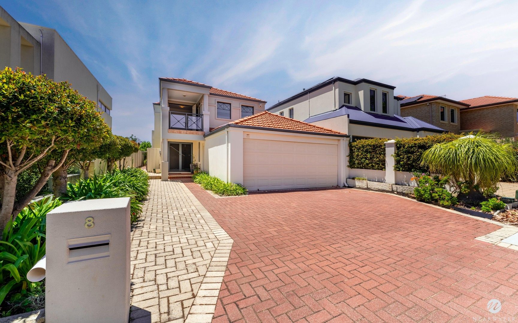 5 bedrooms House in 8 Lantana Avenue MOUNT CLAREMONT WA, 6010