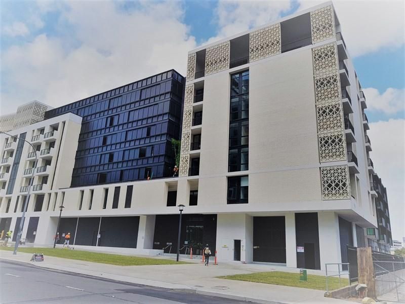 2 bedrooms Apartment / Unit / Flat in 1306/15 Lachlan St WATERLOO NSW, 2017