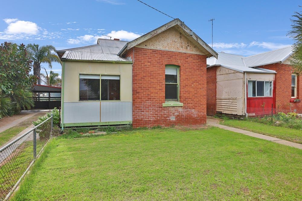 16 Mitchell Street, Ouyen VIC 3490, Image 1