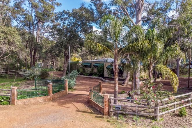 Picture of 13 Summerfield Road, SERPENTINE WA 6125