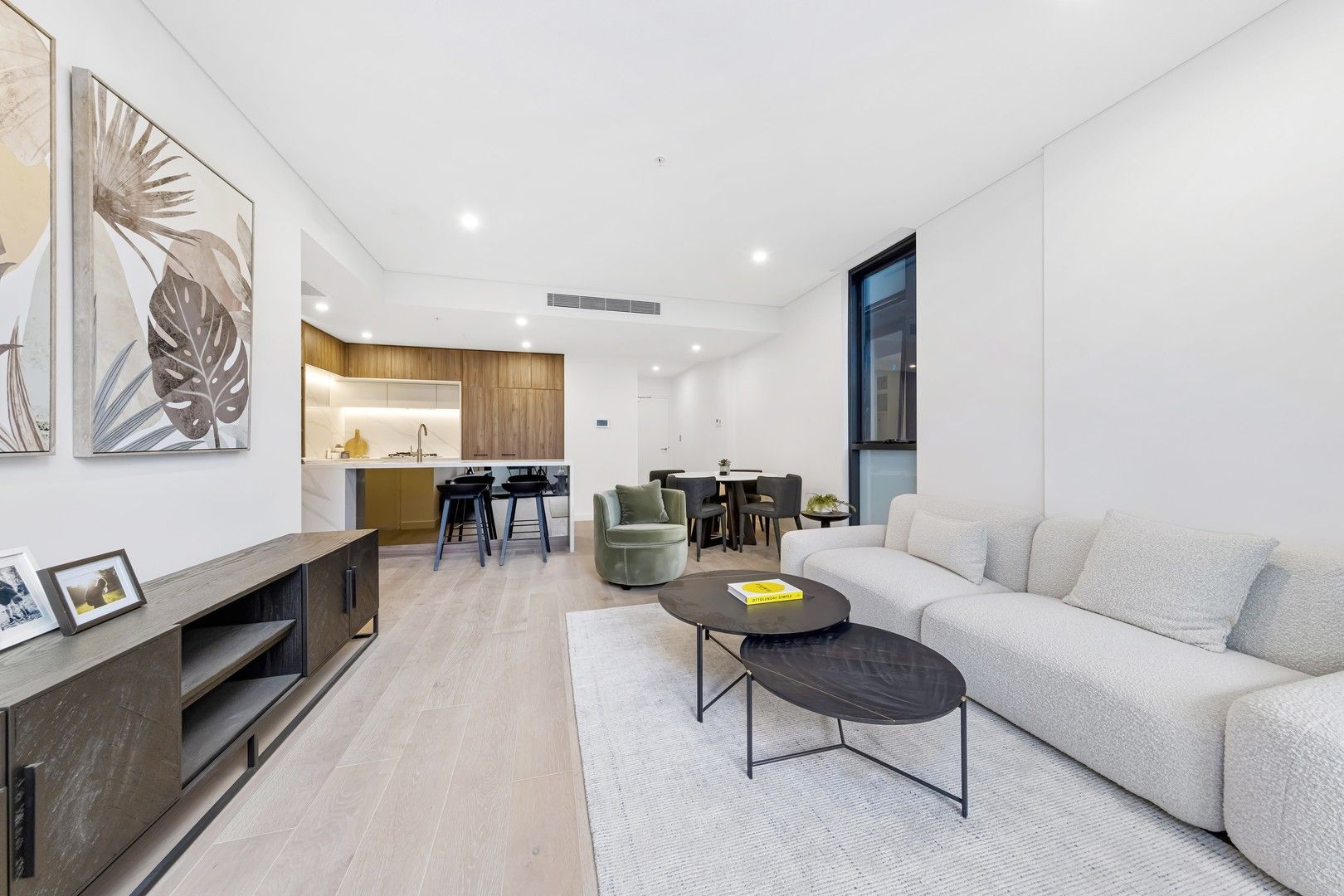 2 bedrooms Apartment / Unit / Flat in 110/9 PEACH TREE ROAD MACQUARIE PARK NSW, 2113