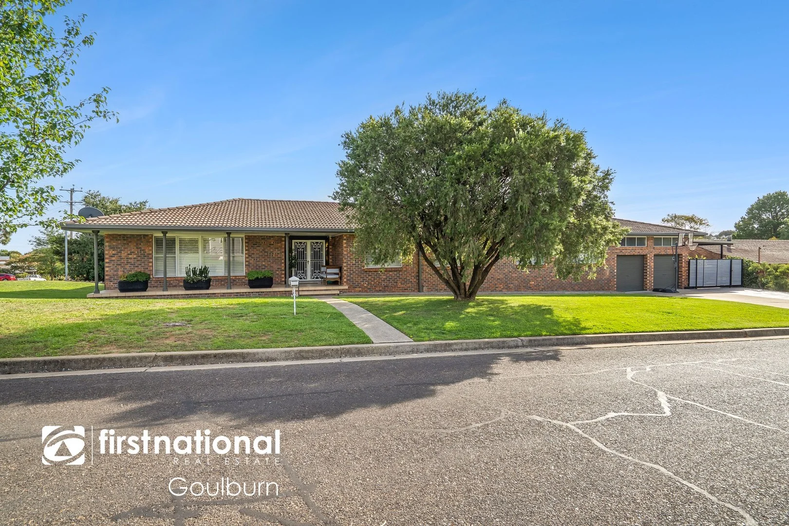 17 MacAlister Drive, Goulburn NSW 2580