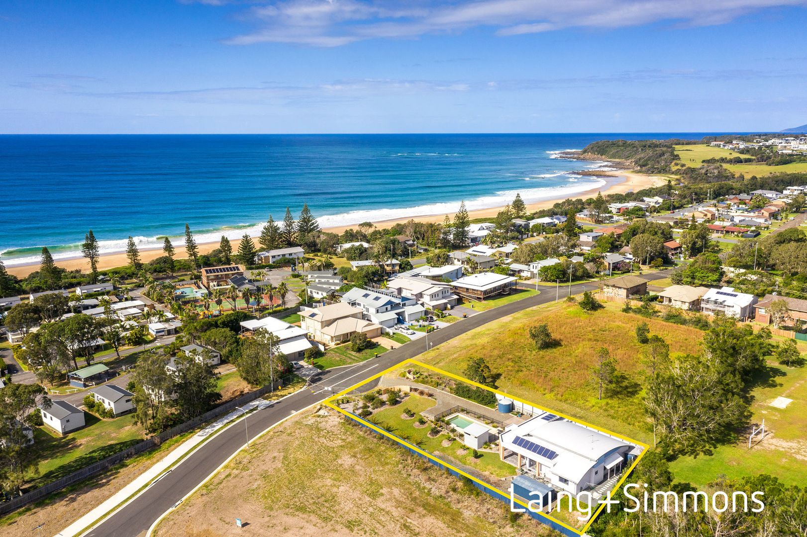 70 Anniversary Drive, Diamond Beach NSW 2430, Image 2