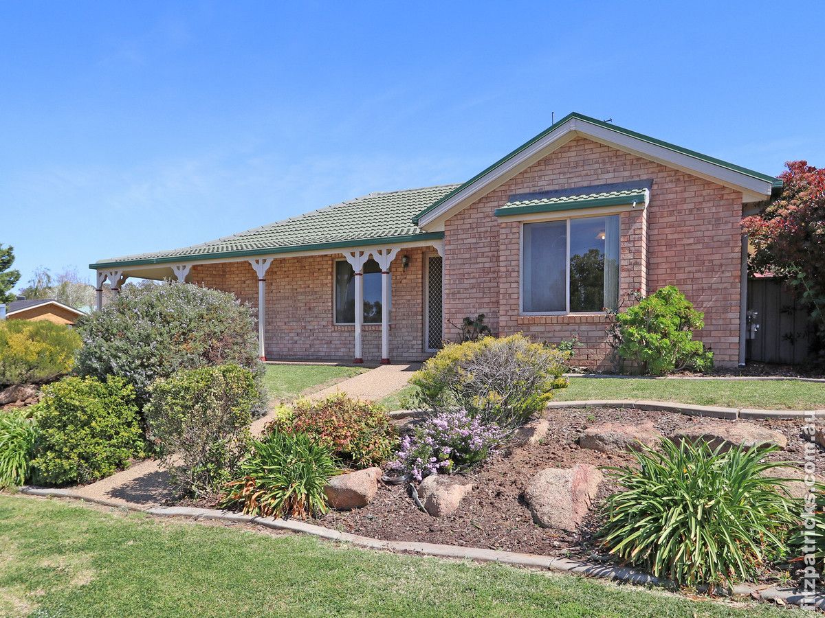 1/4 Tamar Drive, Tatton NSW 2650, Image 1