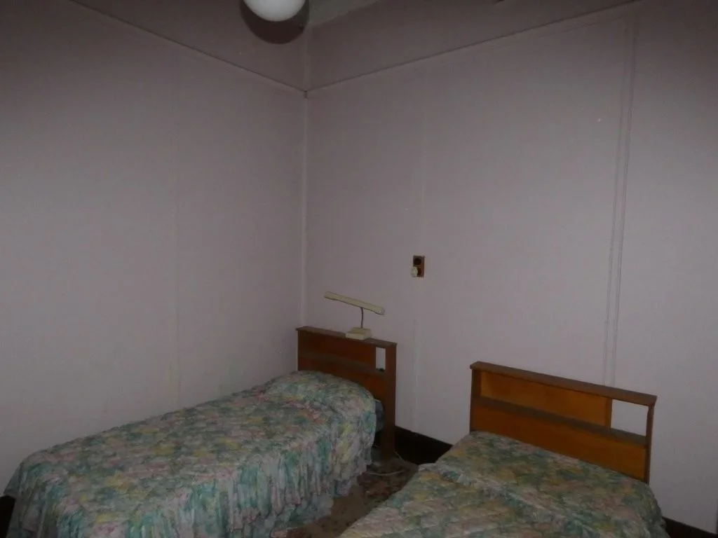 Image 12