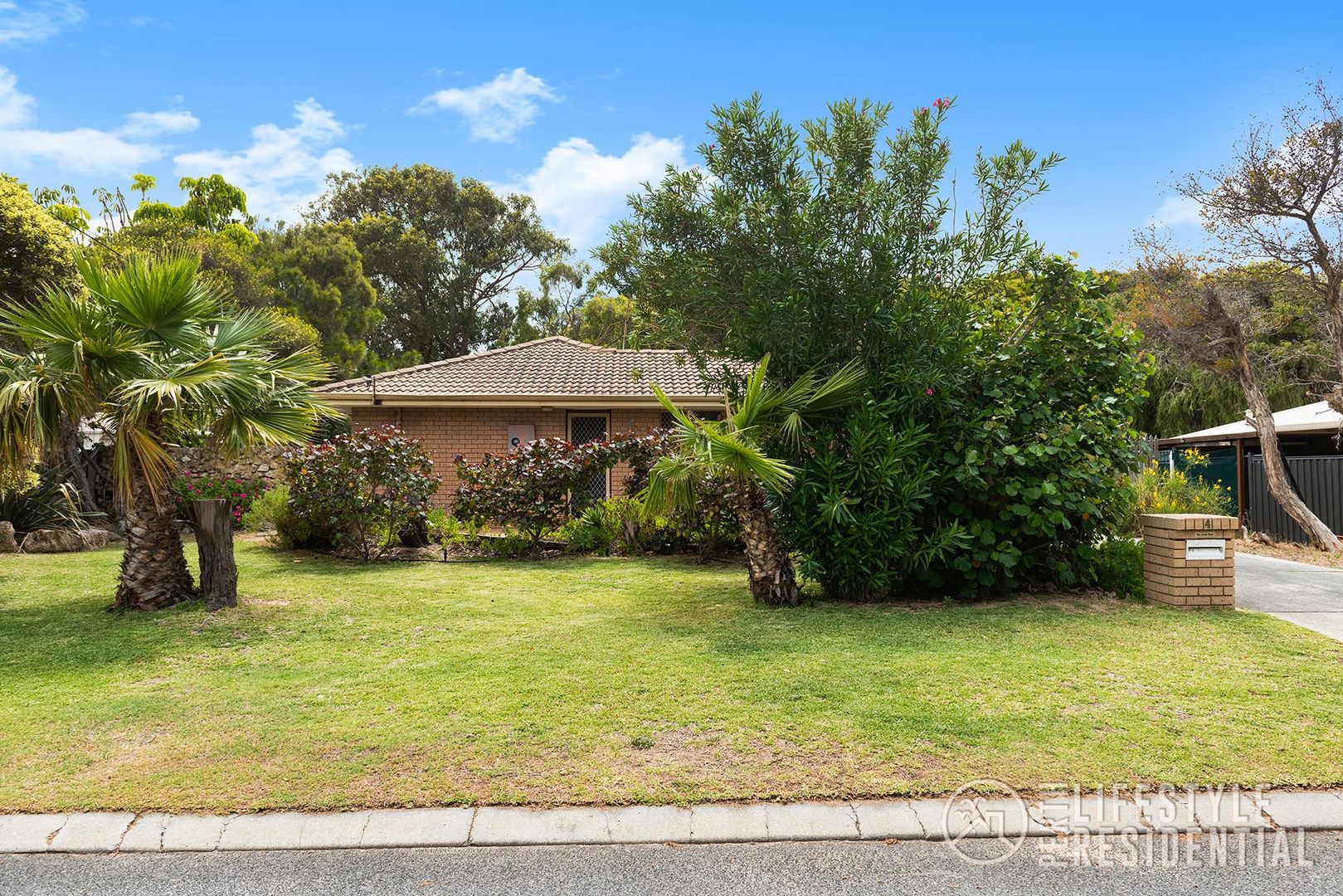 4 Hornpipe Court, Yanchep WA 6035, Image 2