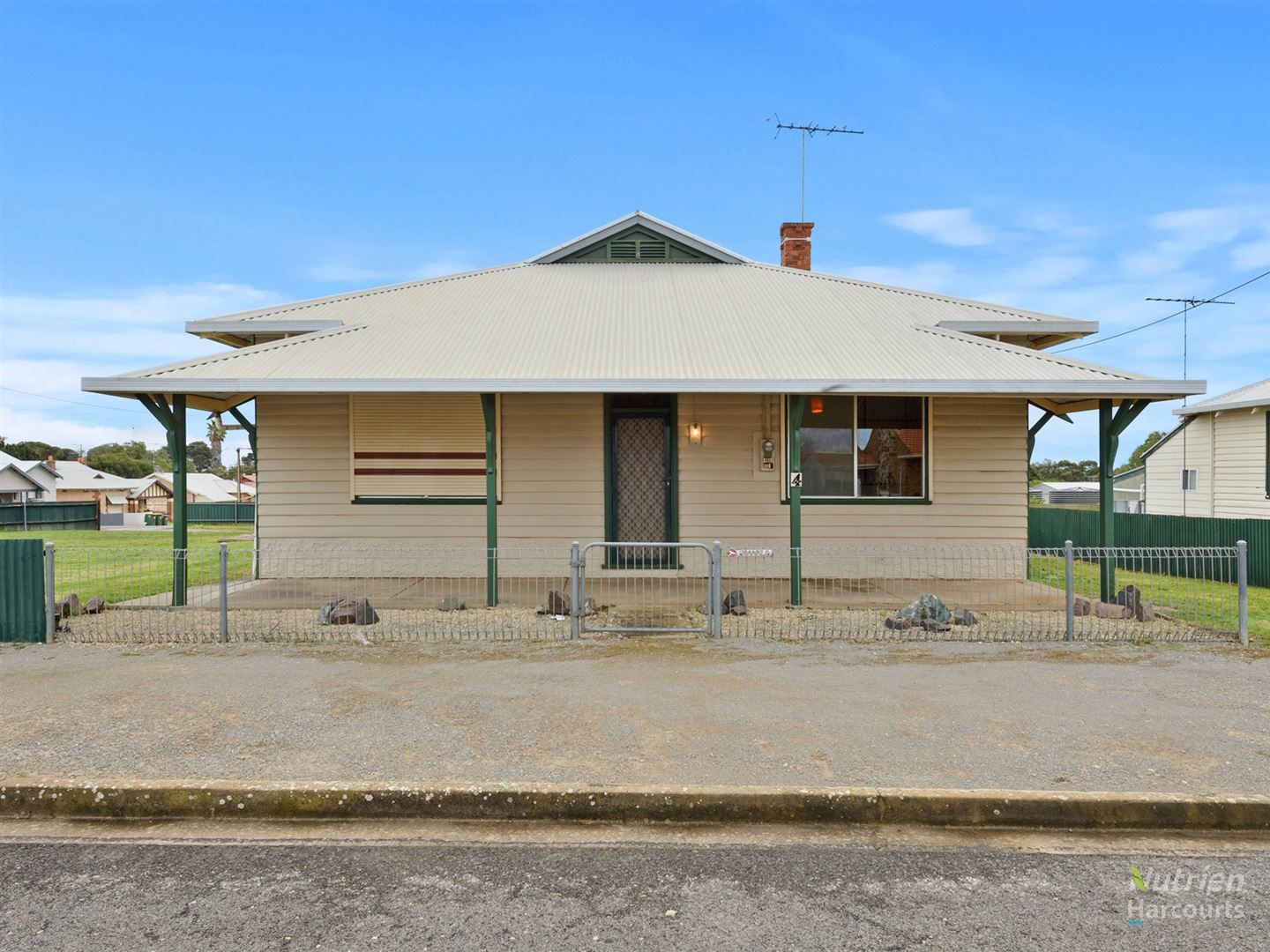 4 Third Street, Minlaton SA 5575, Image 0