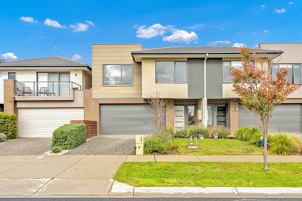 4 bedrooms House in 11 Tweed Road CLYDE NORTH VIC, 3978