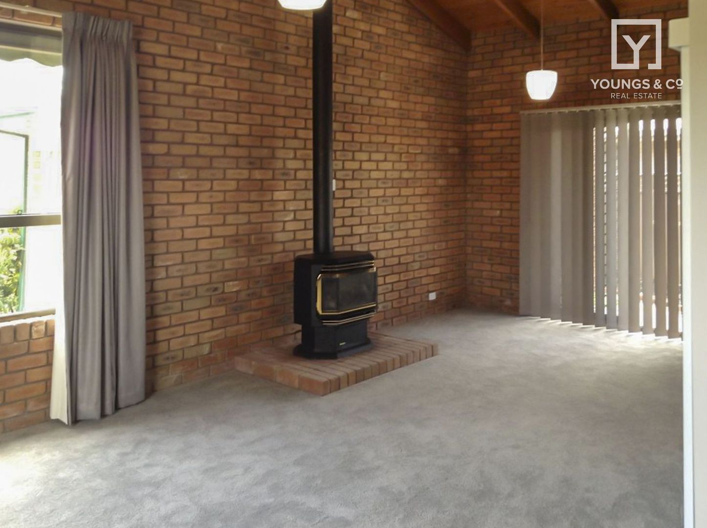 52 Orchard Circuit, Shepparton VIC 3630, Image 2