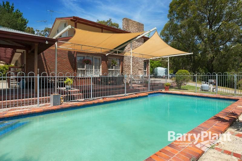 30 Ewen Road, MACCLESFIELD VIC 3782, Image 2