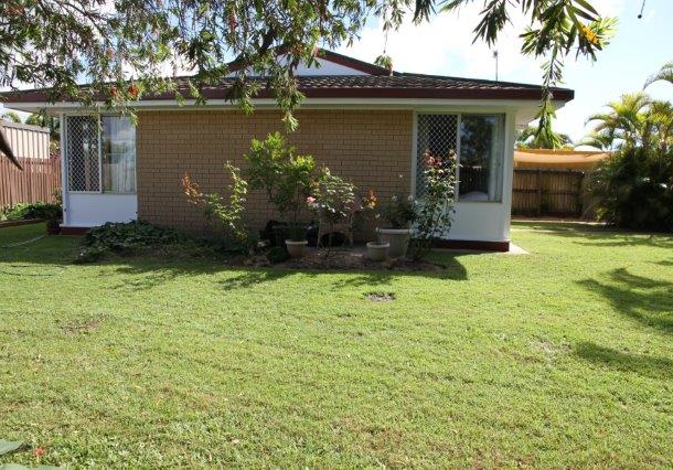 1/2 Wuruma Street, Scarness QLD 4655