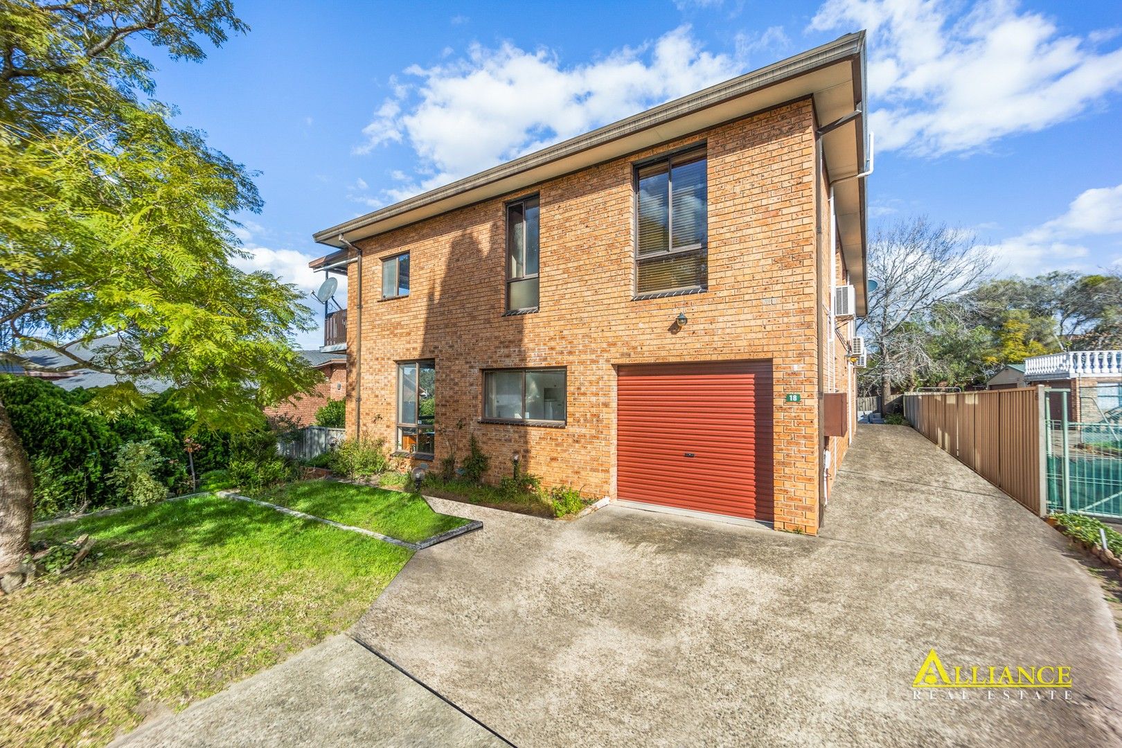 1/18 Rouse Place, Illawong NSW 2234, Image 0