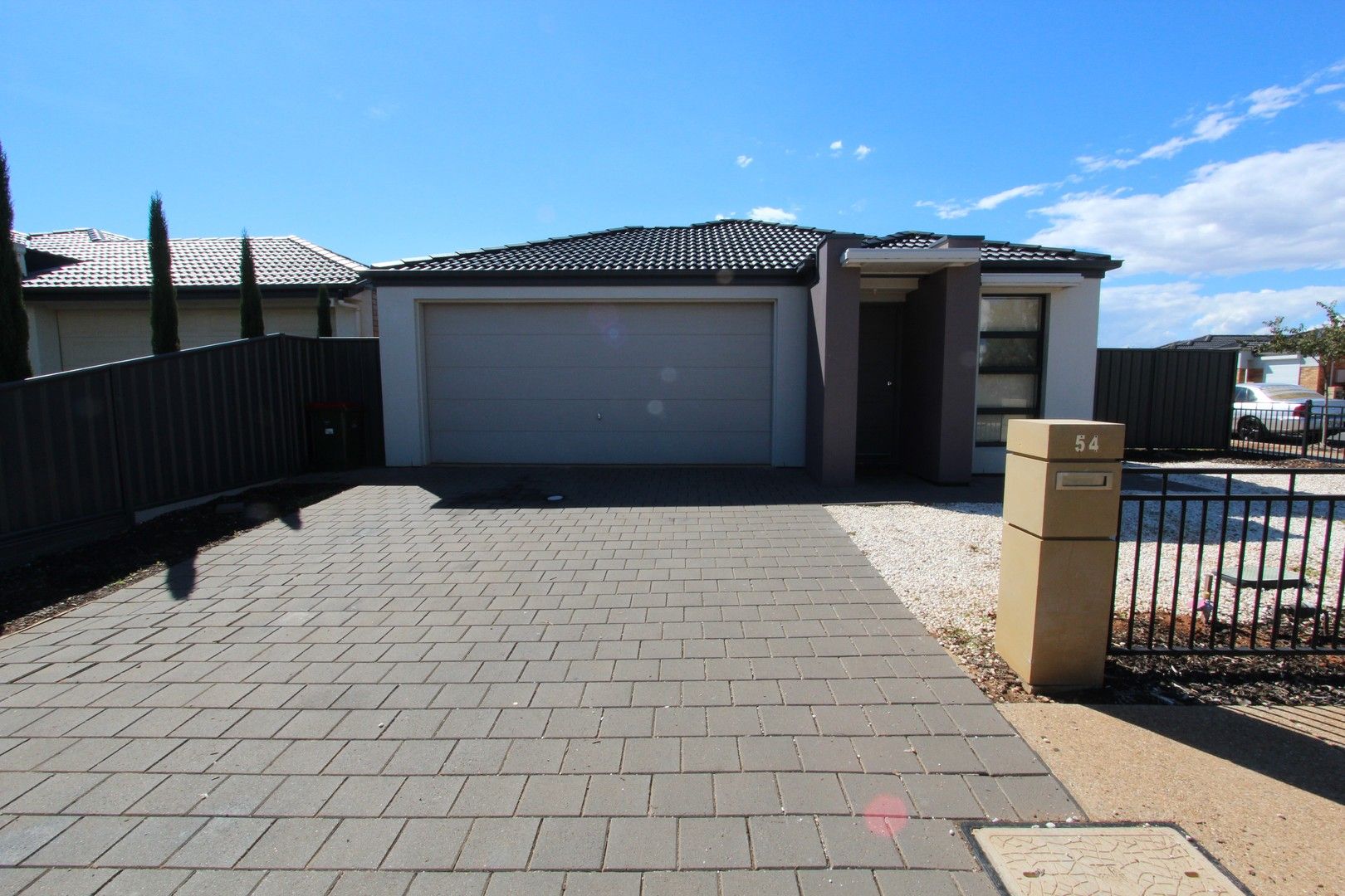 3 bedrooms House in 54 East Parkway ANDREWS FARM SA, 5114