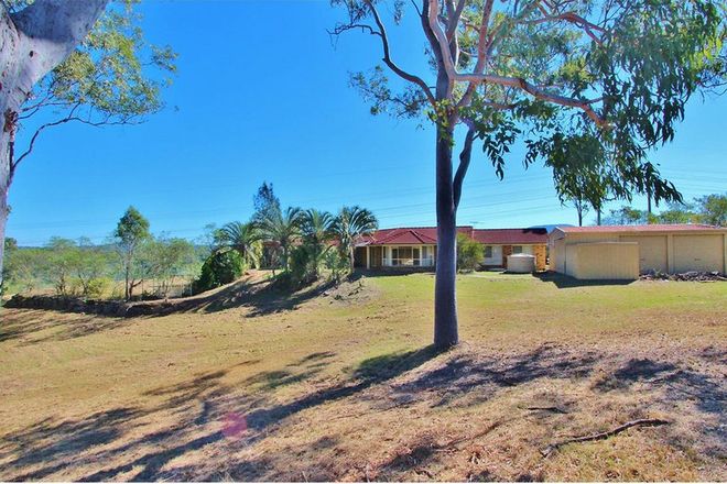Picture of 2 Paluma Place, KARALEE QLD 4306