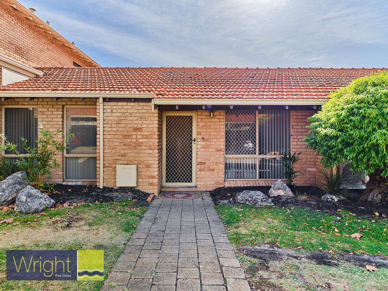 Wembley WA 6014 3 beds villa for Sale, Mid to High 500's