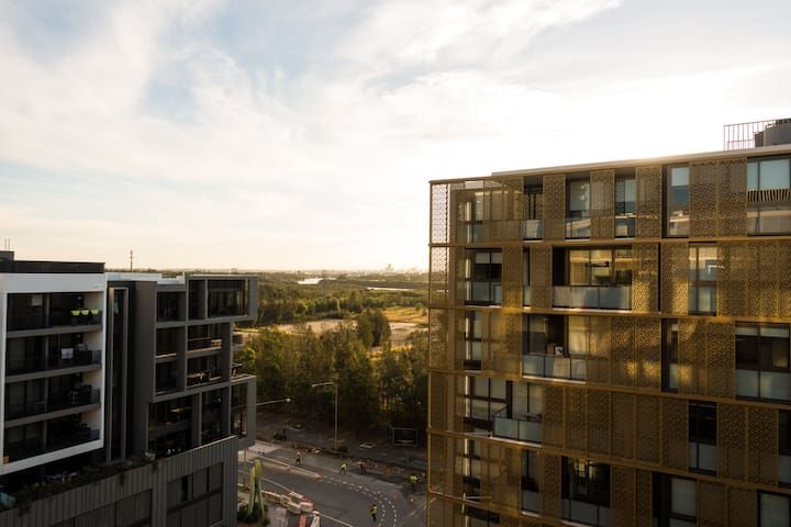 2 bedrooms Apartment / Unit / Flat in 822/1B Burroway Road WENTWORTH POINT NSW, 2127