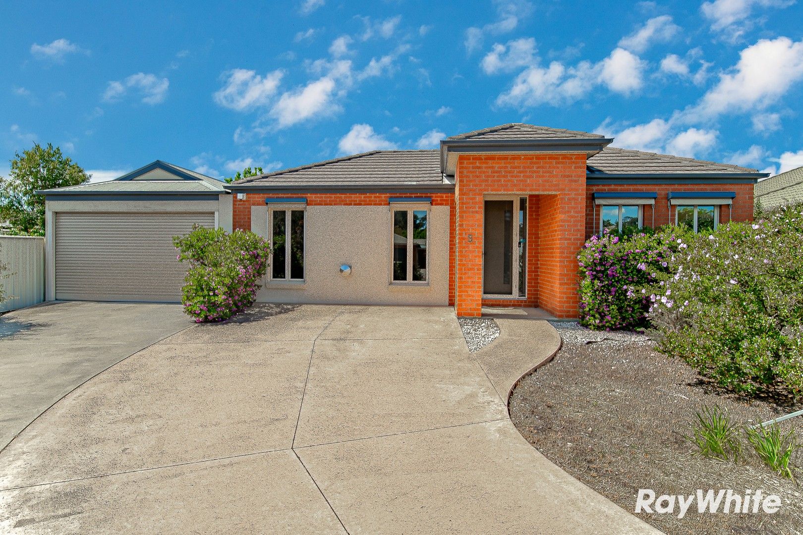 5 Parkview Court, Epsom VIC 3551 Domain
