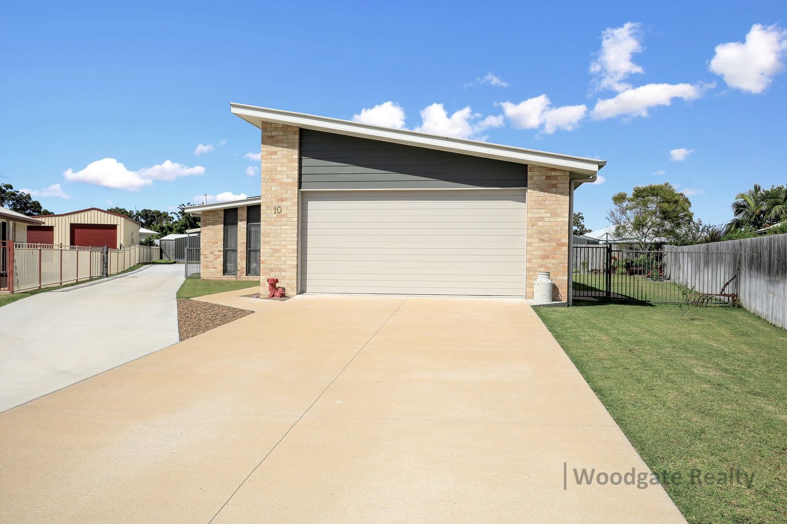 10 ORIOLE COURT, Woodgate QLD 4660, Image 2