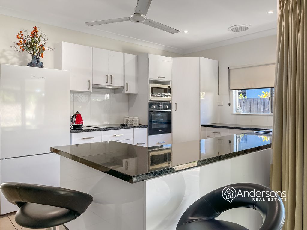 24 Mariner Drive, South Mission Beach QLD 4852, Image 1
