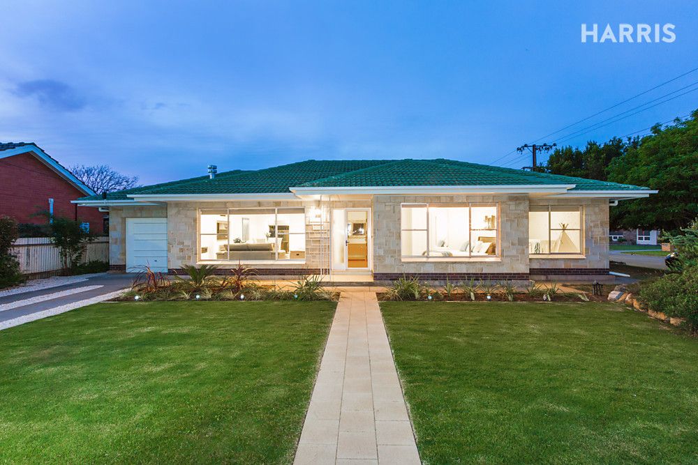 21 Doncaster Avenue, Novar Gardens SA 5040, Image 0