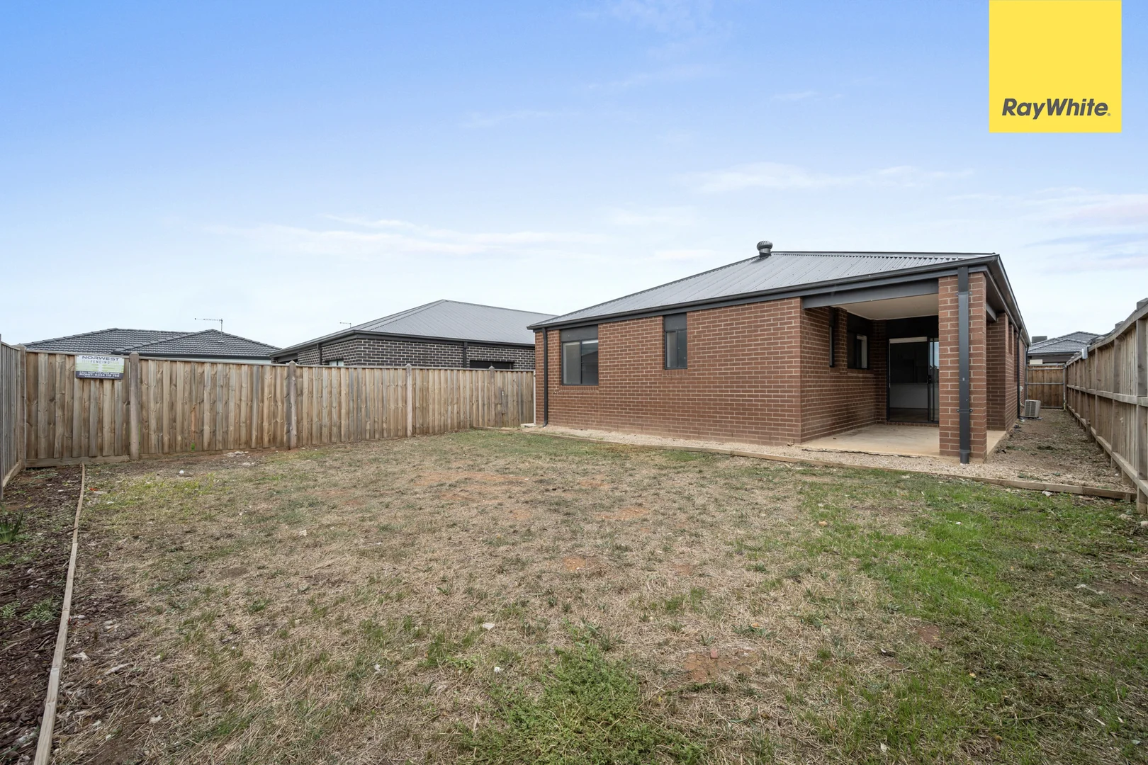 Additional image 13 of 6 Shelterbelt Avenue, Weir Views VIC 3338
